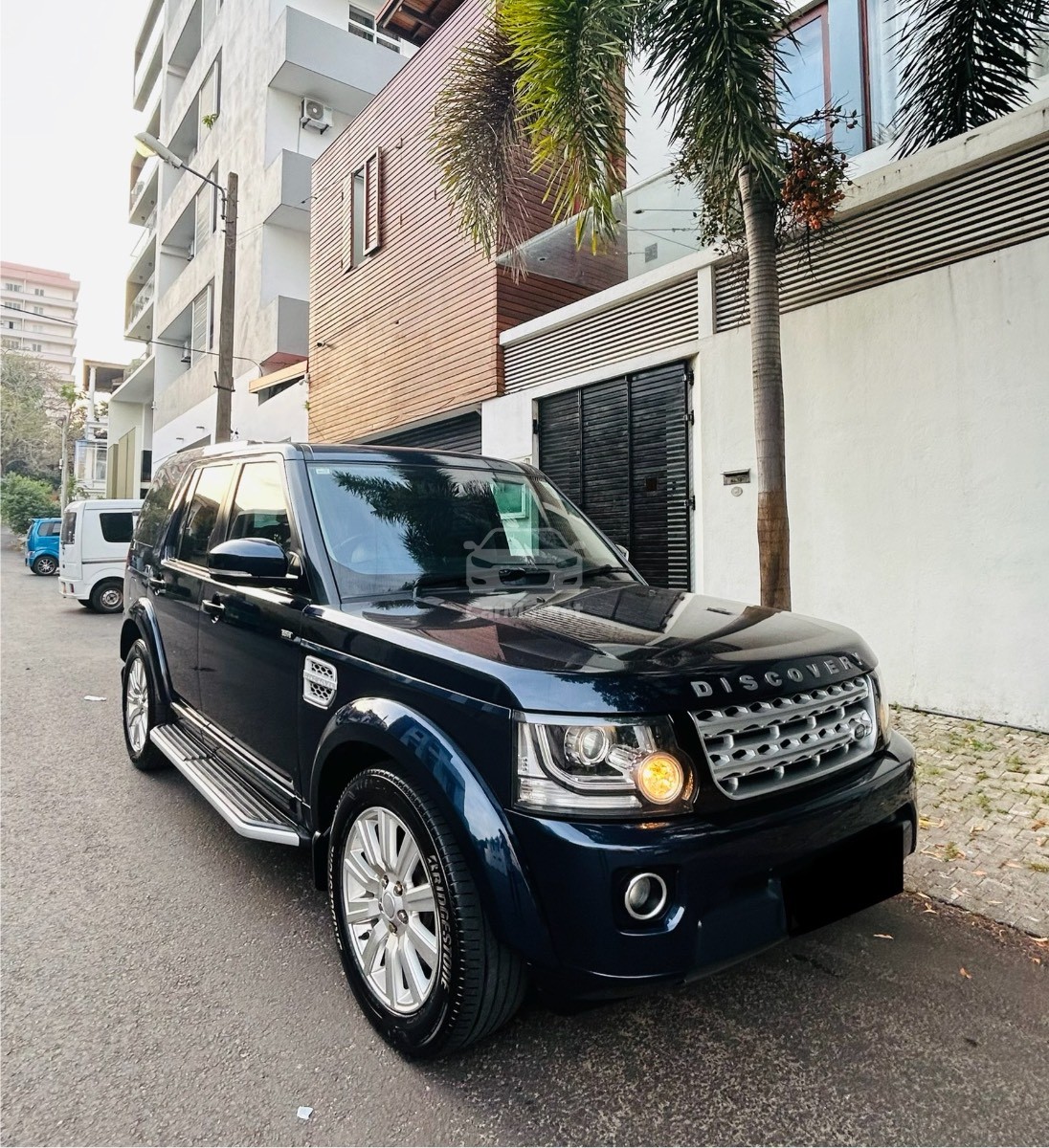Image Land Rover Discovery 4 S 2014 